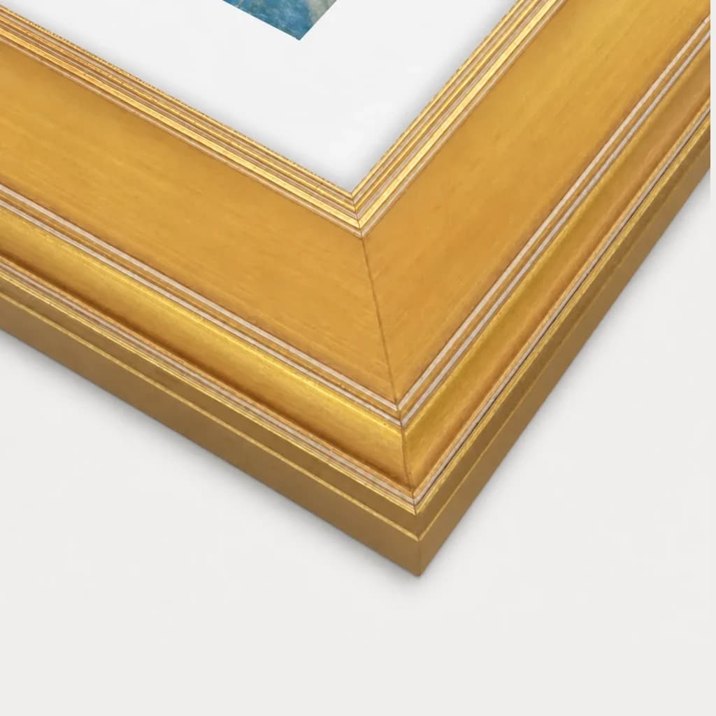 Gold Plein Air solid-wood frame corner